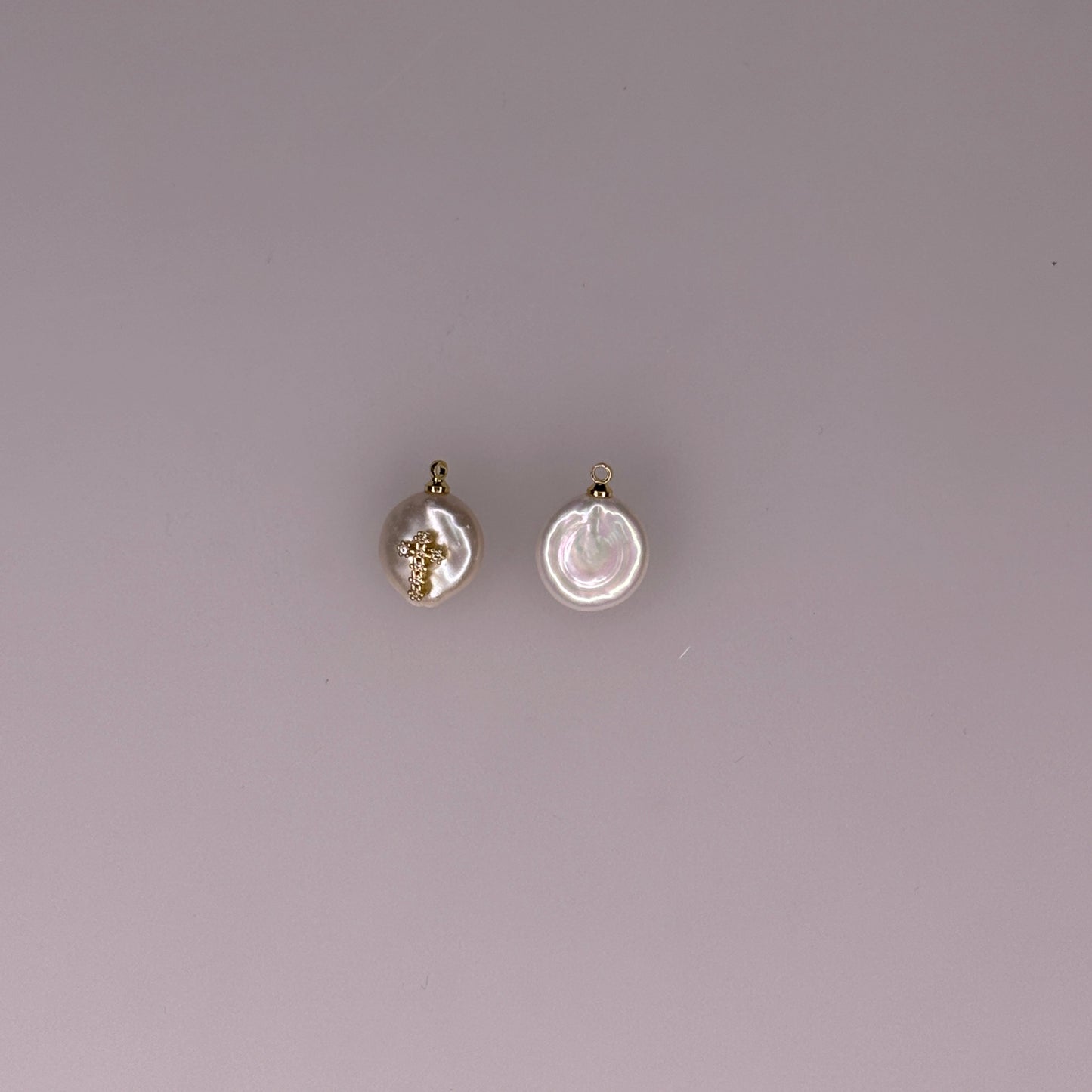 PEARL CHARM WITH GOLD DIAMONTE CROSS