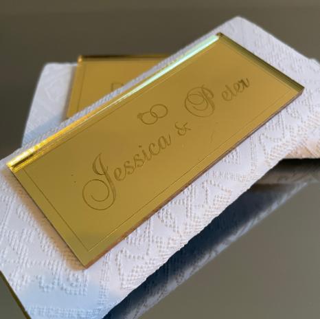MINI CHOCOLATE BAR FAVOR WITH PLAQUE