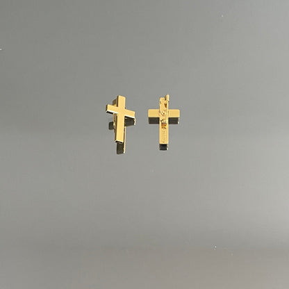 GOLD CROSS WITNESS PIN