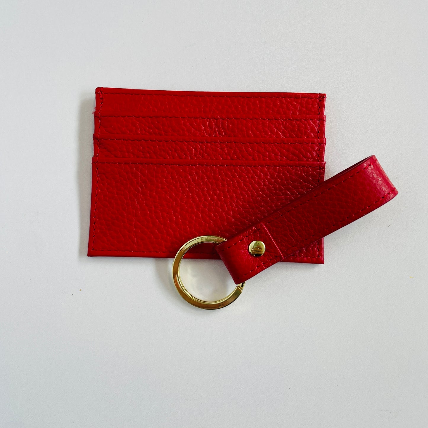 EMBOSSED PEBBLE LEATHER CARD HOLDER & KEY CHAIN SET
