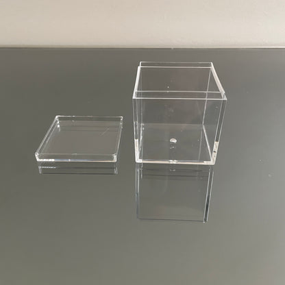 12 x CLEAR ACRYLIC BOXES 4.5cm