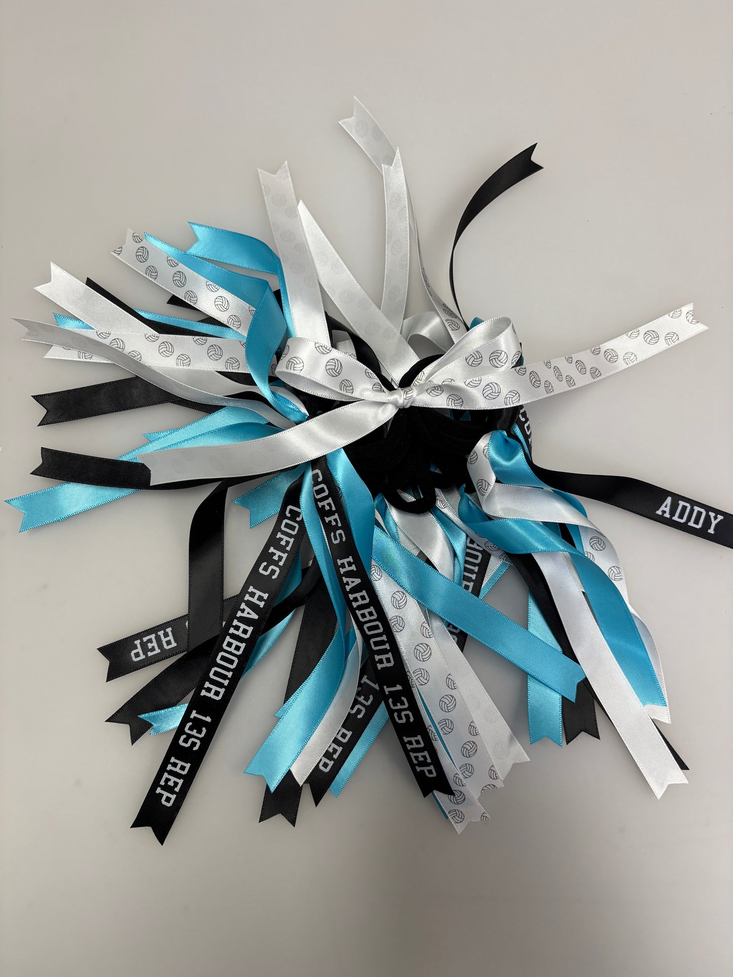 TEAM RIBBONS SET OF 3 WITH SPORTS BALL