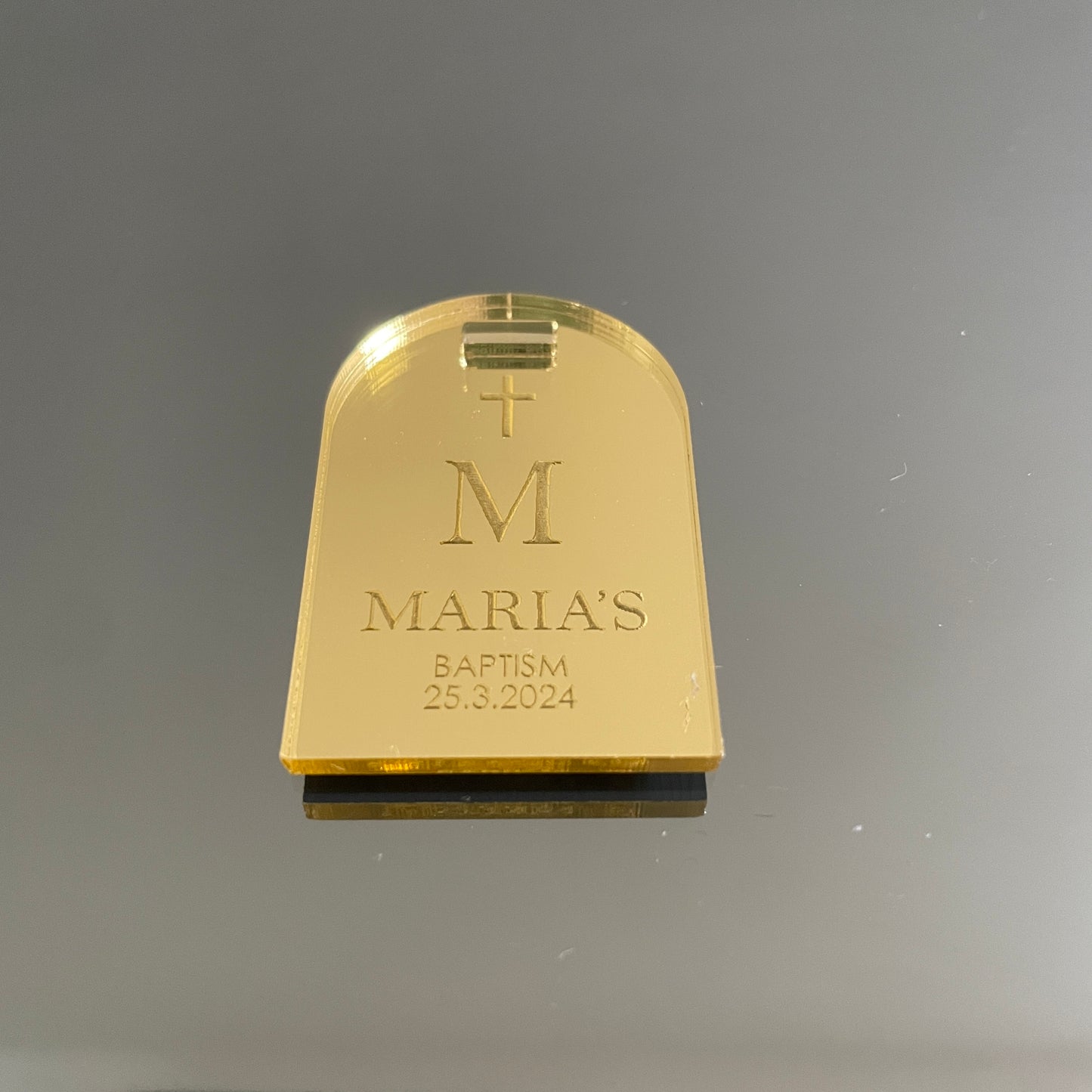 10 PERSONALISED ARCH TAGS