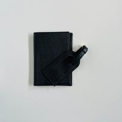 PERSONALISED LEATHER PASSPORT COVER AND LUGGAGE TAG SET BLACK