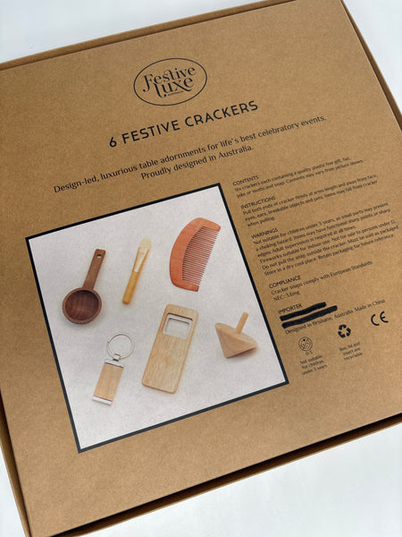 FESTIVE LUXE NO PLACE LIKE HOME SET OF 6 CHRISTMAS CRACKERS BOXED