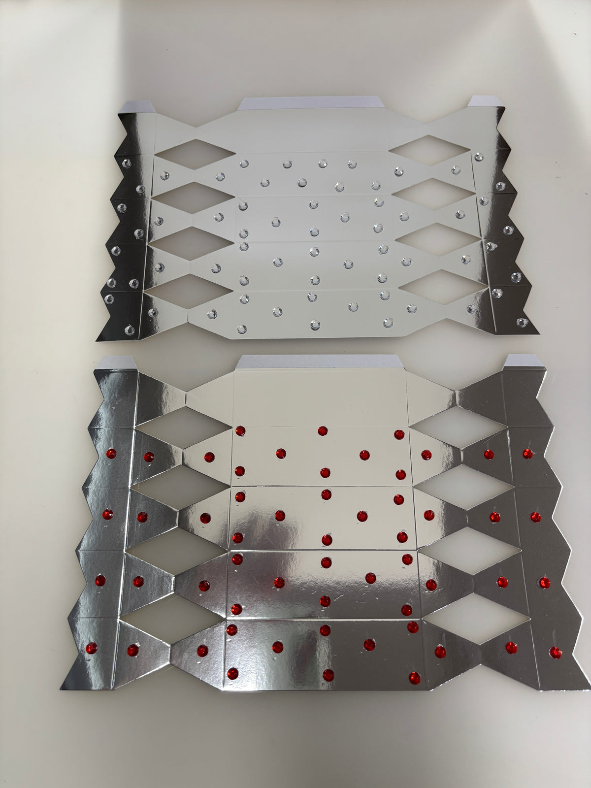 BEDAZZLED PERSONALISED CHRISTMAS CRACKERS READY MADE