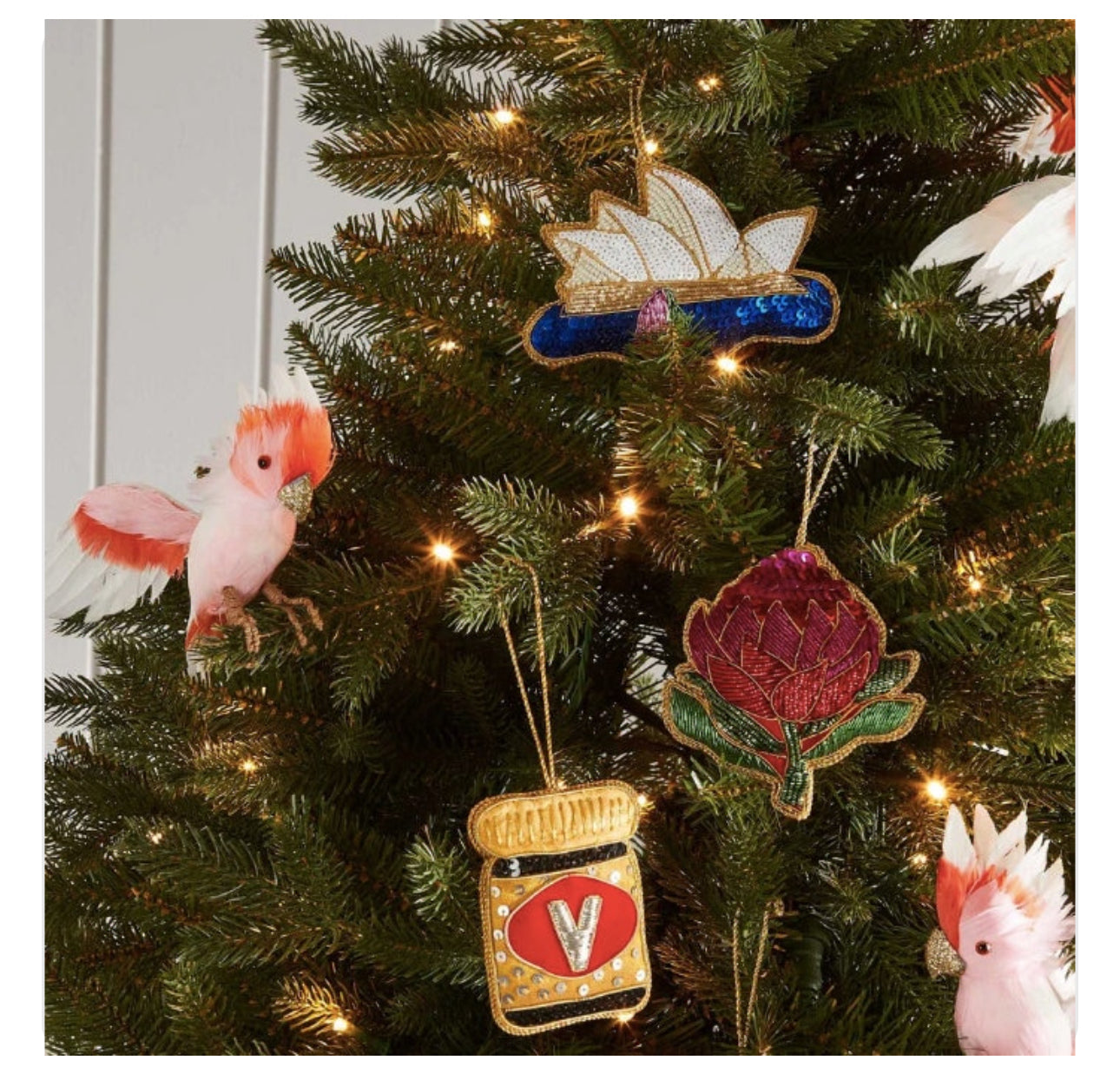 EMU BEADED CHRISTMAS ORNAMENT
