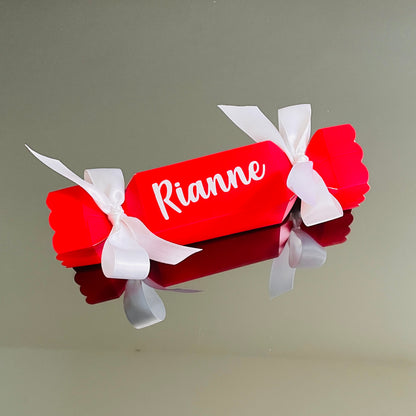 RED PERSONALISED CHRISTMAS CRACKER KIT