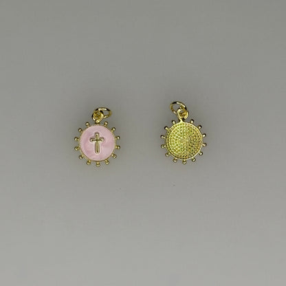 GOLD STUD ROUND CROSS CHARM PENDANT PINK