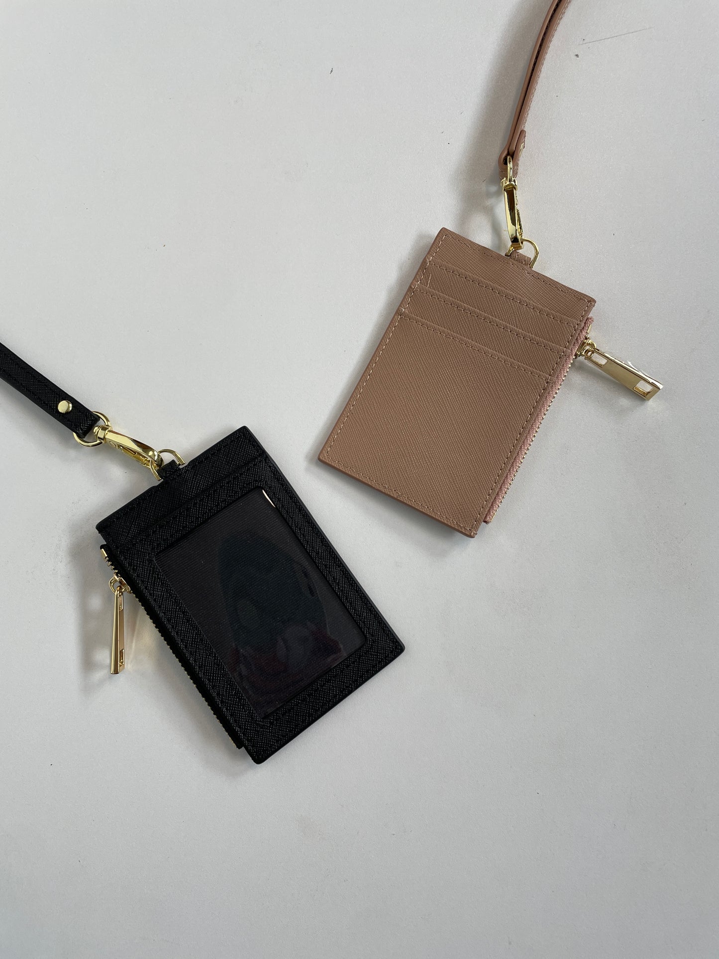 EMBOSSED SAFFIANO CARD HOLDER LANYARD