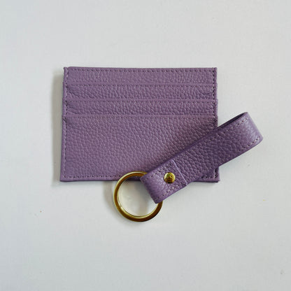 EMBOSSED PEBBLE LEATHER CARD HOLDER & KEY CHAIN SET
