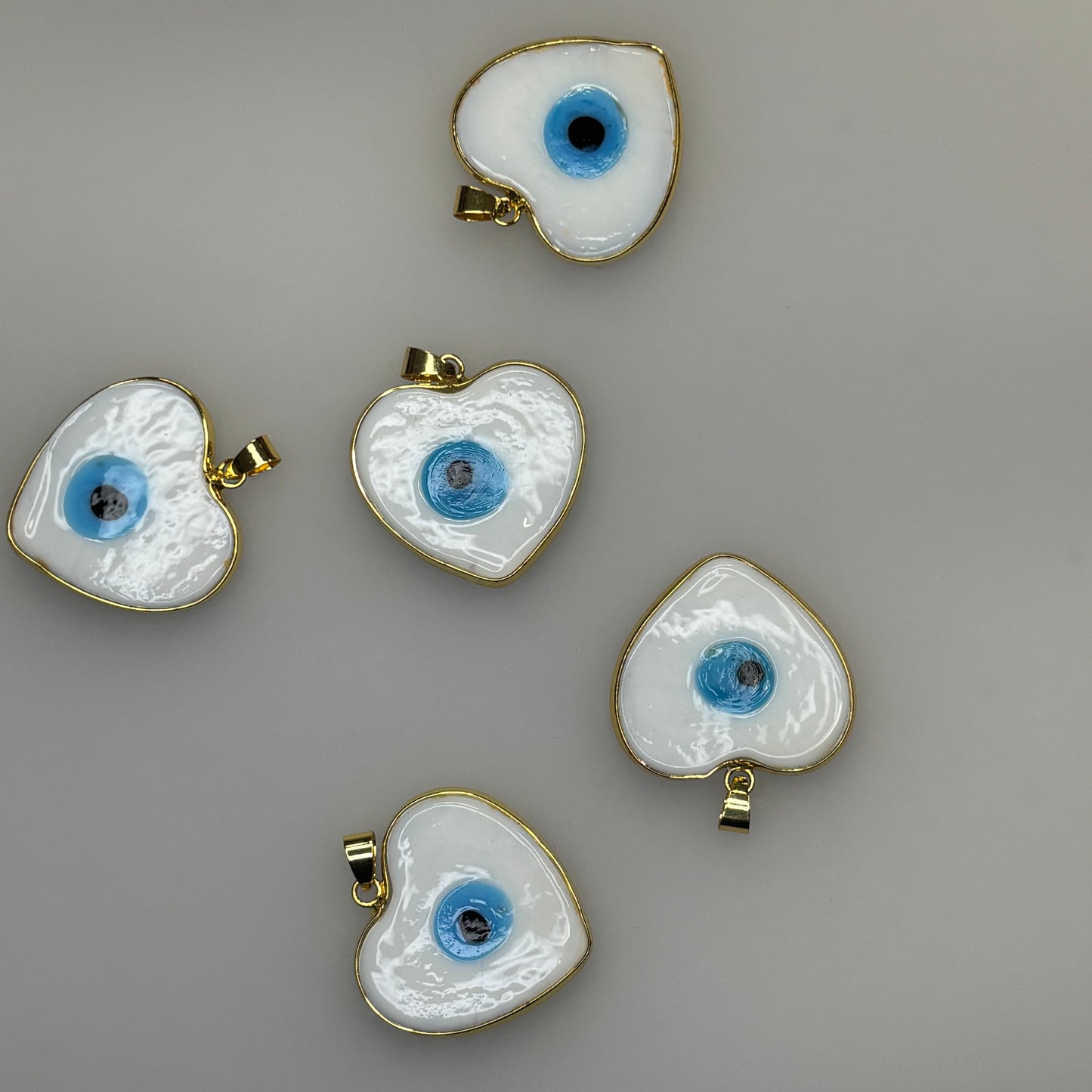 GLASS GOLD TRIM EVIL EYE HEART WHITE CHARM PENDANT