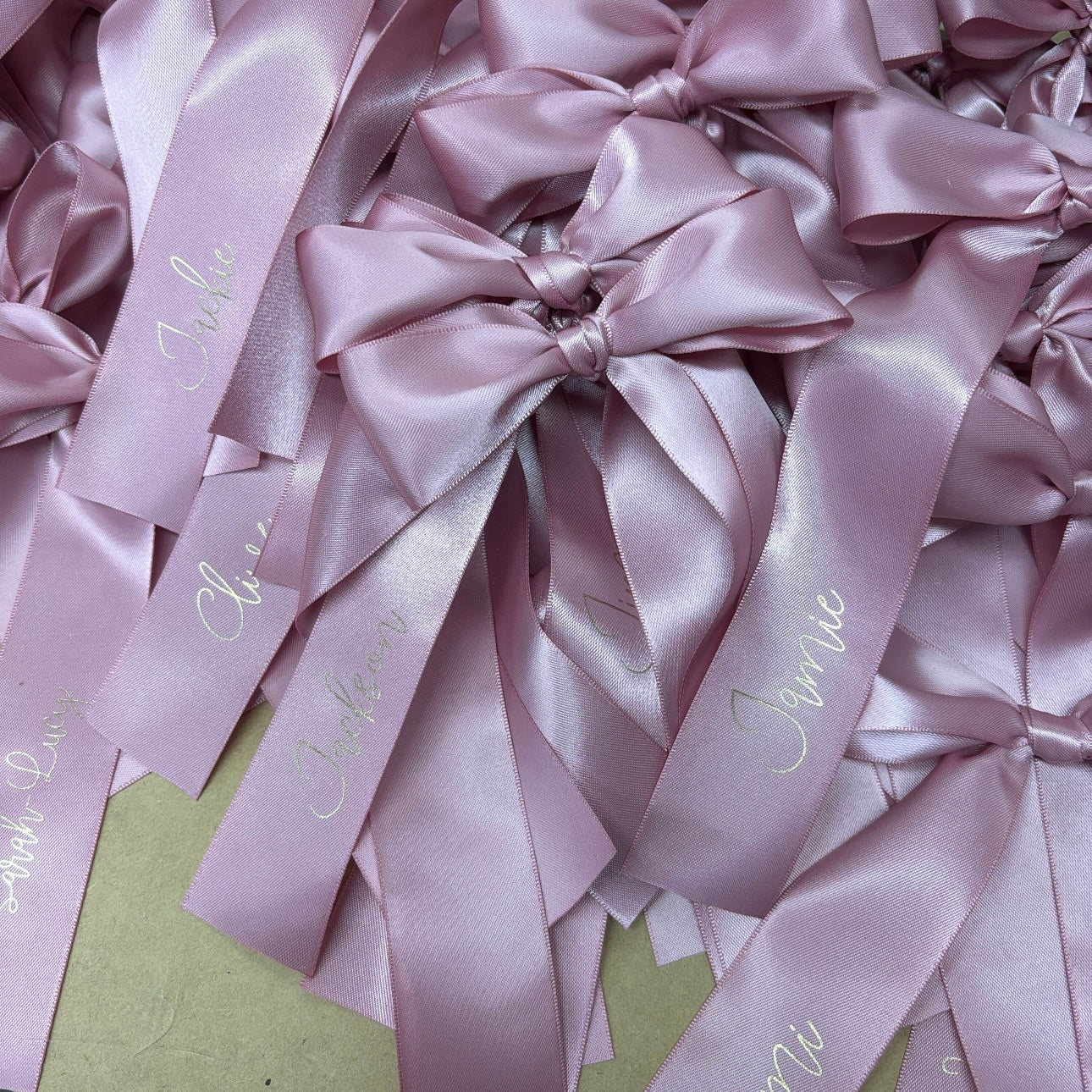 CUSTOM PRINT RIBBON 38MM PLACE CARD BOWS STYLISH FONT