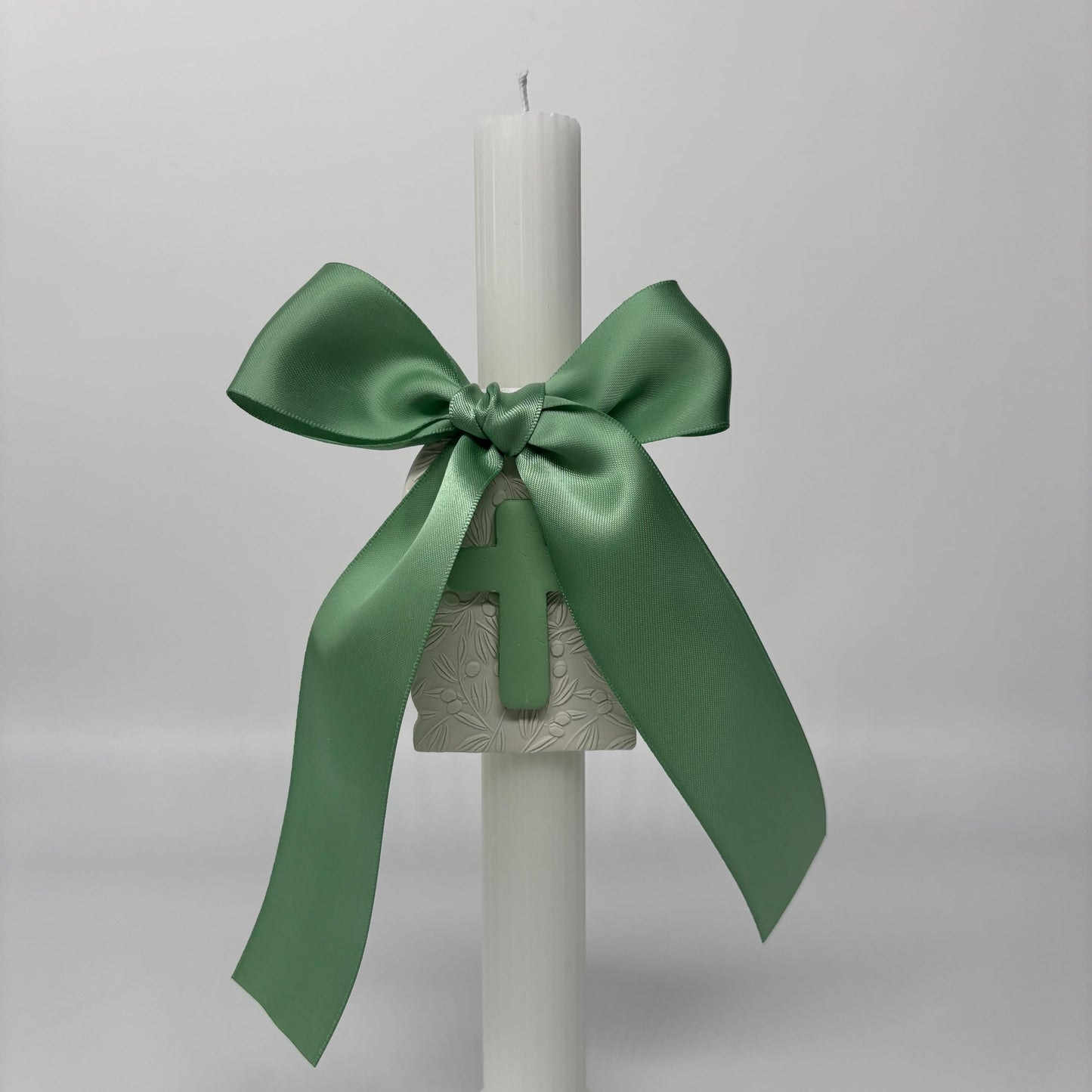 Green and White Easter Palm Sunday Candle Lambatha Orthodox Easter
