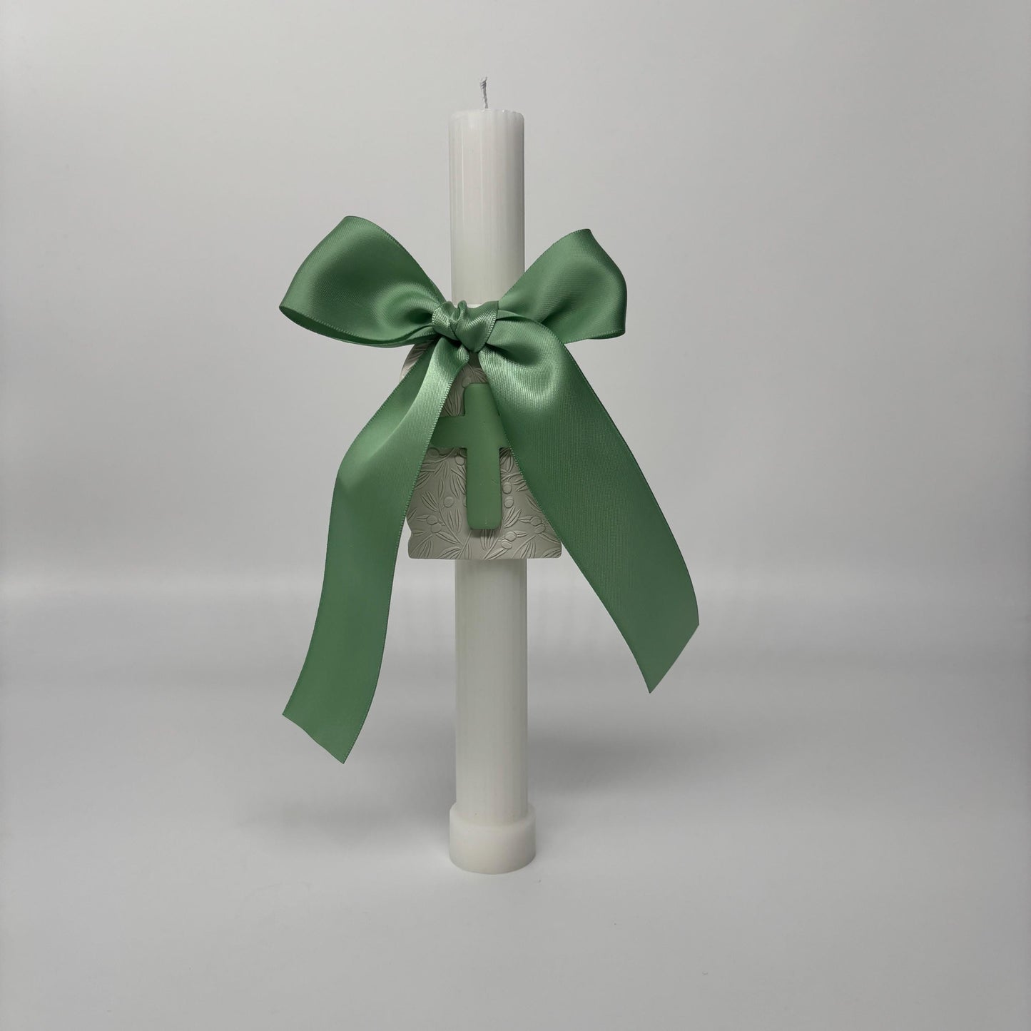 Green and White Easter Palm Sunday Candle Lambatha Orthodox Easter