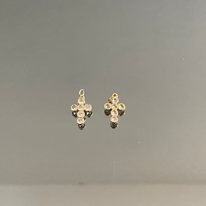 10 X GOLD DIAMONTE CROSS CHARMS