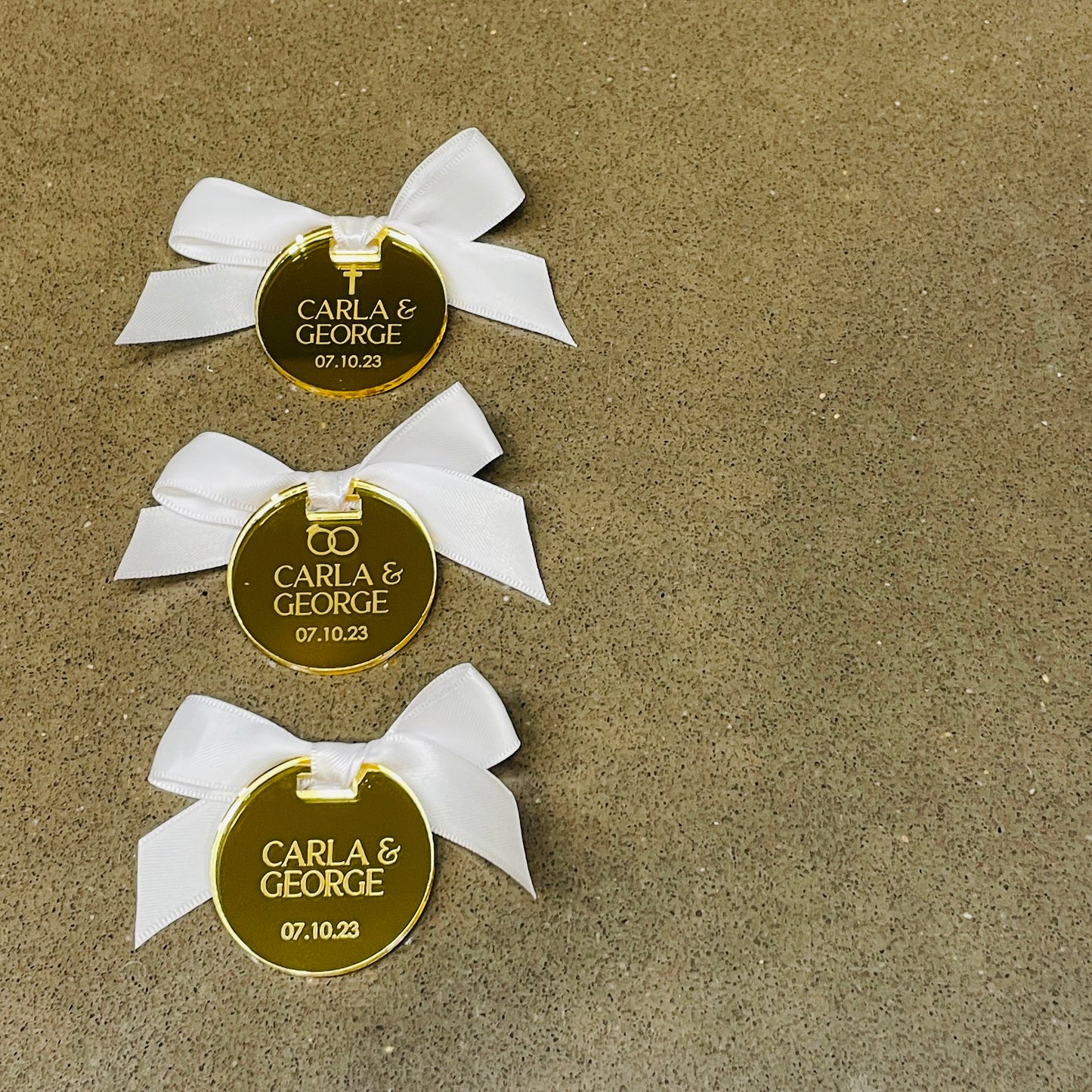 10 x WEDDING ACRYLIC TAGS