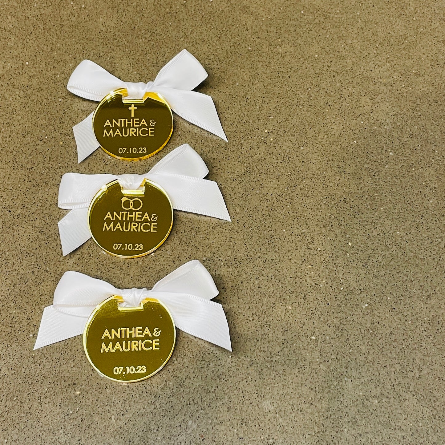 10 x WEDDING ACRYLIC TAGS