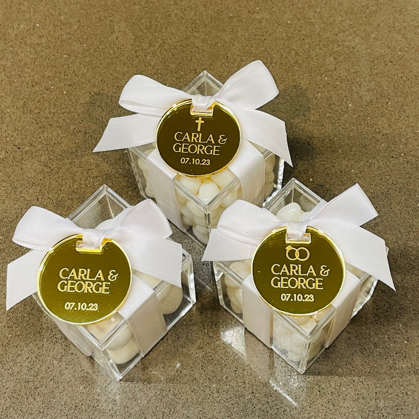 10 x WEDDING ACRYLIC TAGS