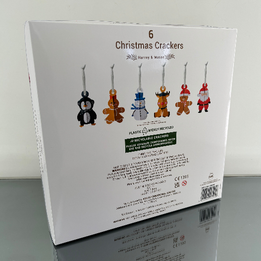 HARVEY & MASON SANTA & REINDEER SET OF 6 CHRISTMAS CRACKERS BOXED
