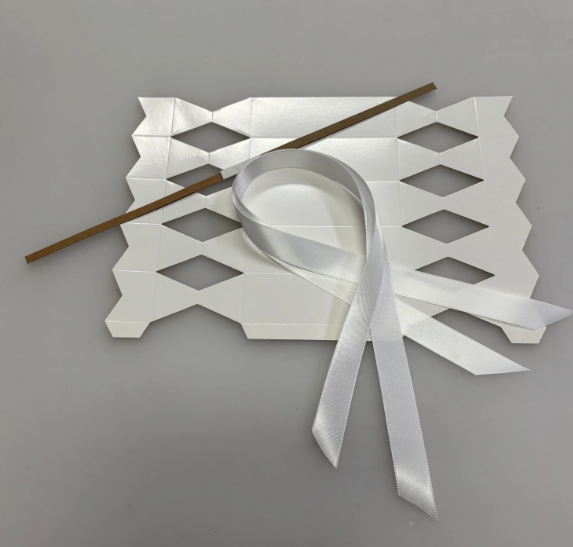 COMPANY LOGO CHRISTMAS CRACKER