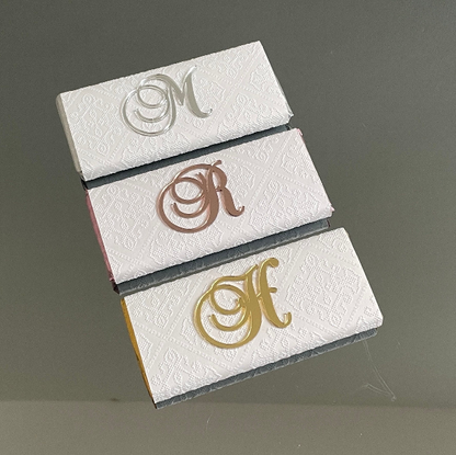 MINI CHOCOLATE BAR FAVOR WITH BAROQUE INITIAL PLAQUE