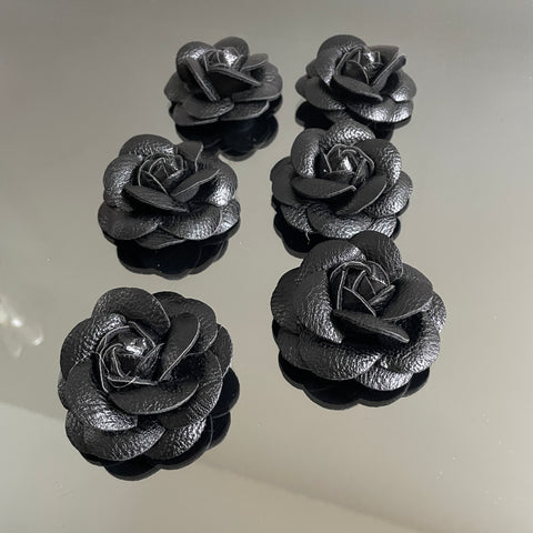 6 x BLACK CAMELLIA FLOWER