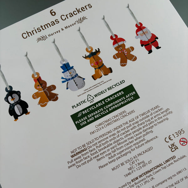 HARVEY & MASON SANTA & REINDEER SET OF 6 CHRISTMAS CRACKERS BOXED