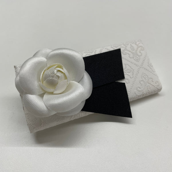 10 X CAMELIA FLOWERS