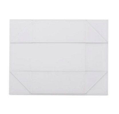 PERSONALISED MAGNETIC CLOSURE BOX 1 WHITE