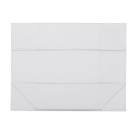 PERSONALISED MAGNETIC CLOSURE BOX 1 WHITE