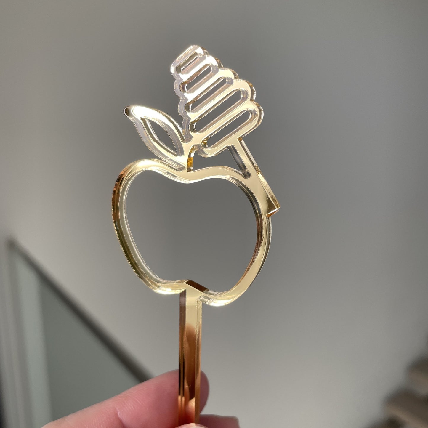 HONEY & APPLE CUPCAKE TOPPERS SET OF 6