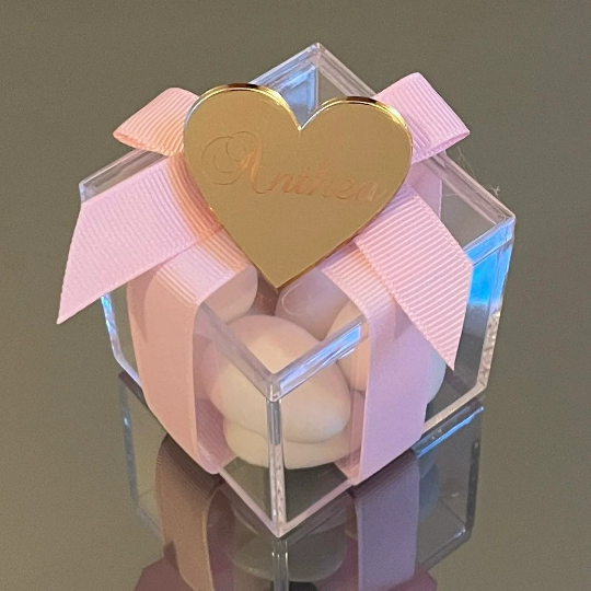 5 x PERSONALISED HEART TAG CLEAR BOX BOMBONIERE