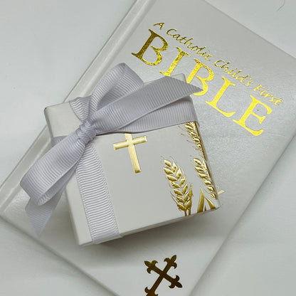 10 X GOLD CROSS WHITE SQUARE BOX