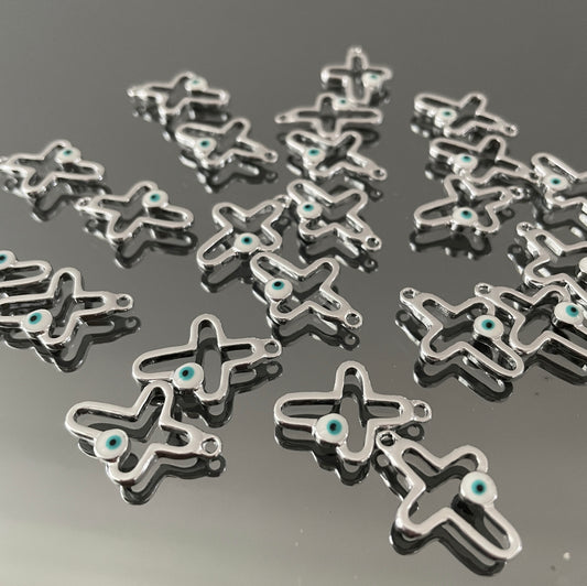 10 X SILVER EVIL EYE CROSS CHARM