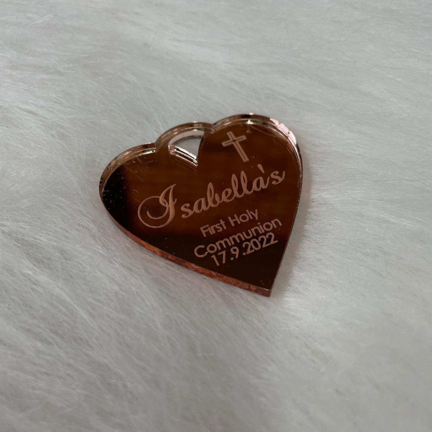 10 X PERSONALISED HEART ACRYLIC NAME TAGS