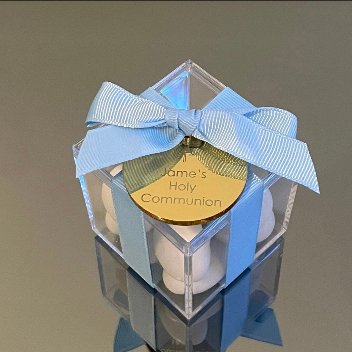 ROUND TAG CLEAR BOX BOMBONIERE