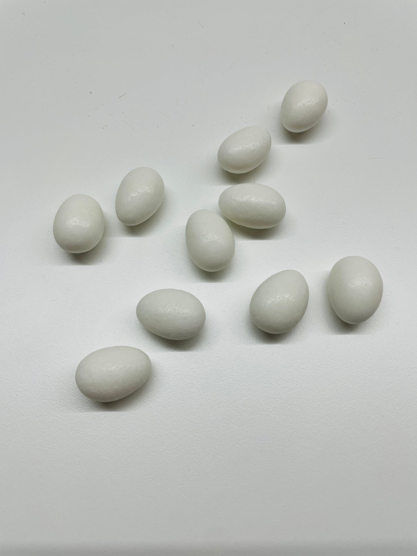 LARGE SUGAR COATED ALMONDS