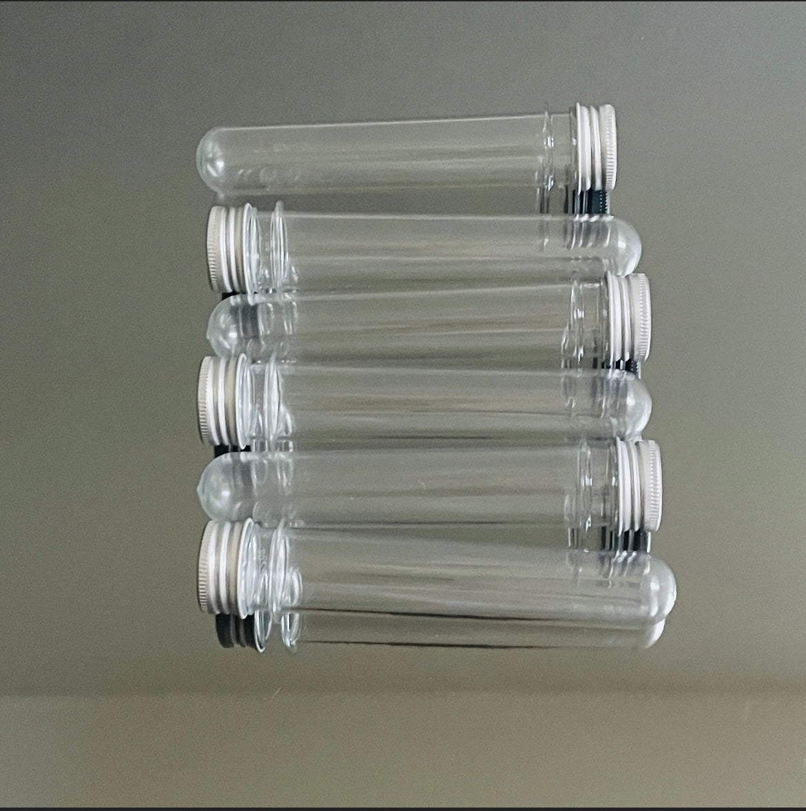 6 X CLEAR TUBES WITH METAL LID
