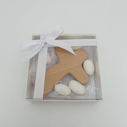 WOOD MAGNETIC CROSS BOMBONIERE