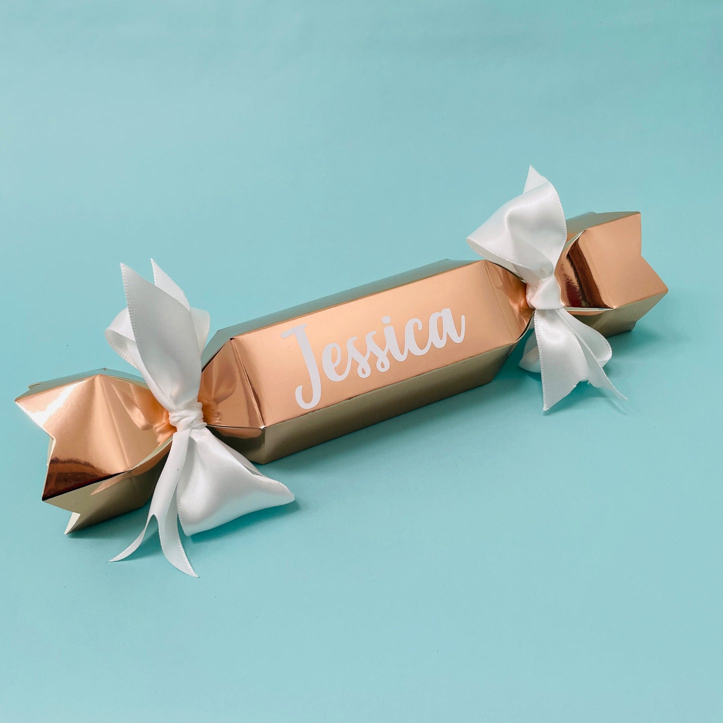 PERSONALISED CHRISTMAS CRACKERS KIT
