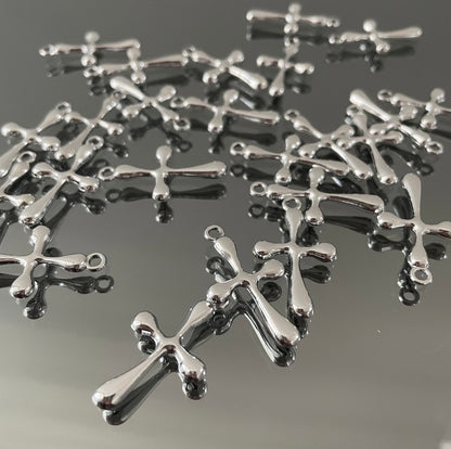 10 X METAL CROSSES