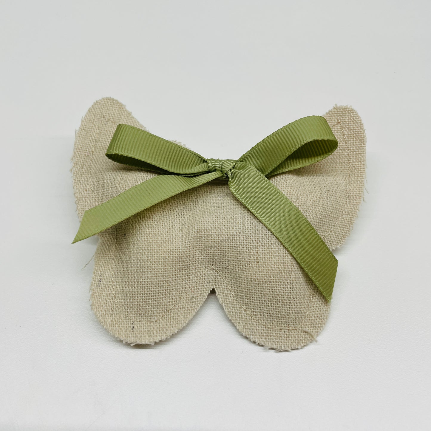 BUTTERFLY BOMBONIERE WITH RIBBON