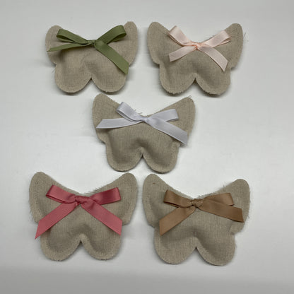 BUTTERFLY BOMBONIERE WITH RIBBON