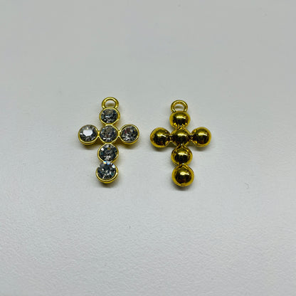 10 X DIAMONTE CROSS LARGE CHARM
