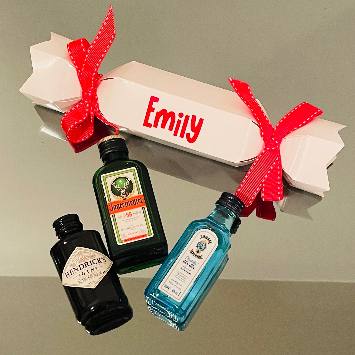 PERSONALISED CHRISTMAS CRACKER BON BON WHITE